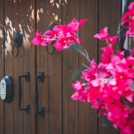 Eidyllio Luxury Suites אומודוס מראה חיצוני תמונה